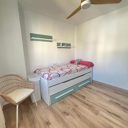 アパート Piso En Primera Linea De Playa Benicasim ベニカシム